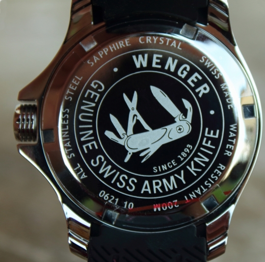 Wenger Sea Force – dýnko podává kompletní informace o hodinkách.